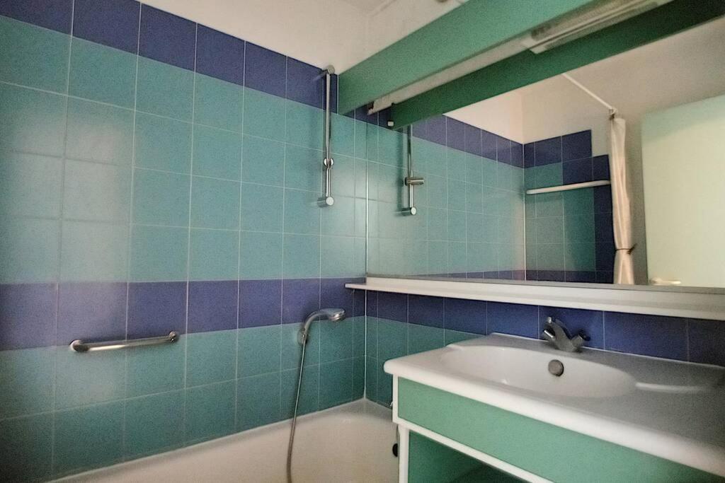 Apartamento Antibes Les Pins 2 Pieces Vue Mer Piscine Parking Exterior foto