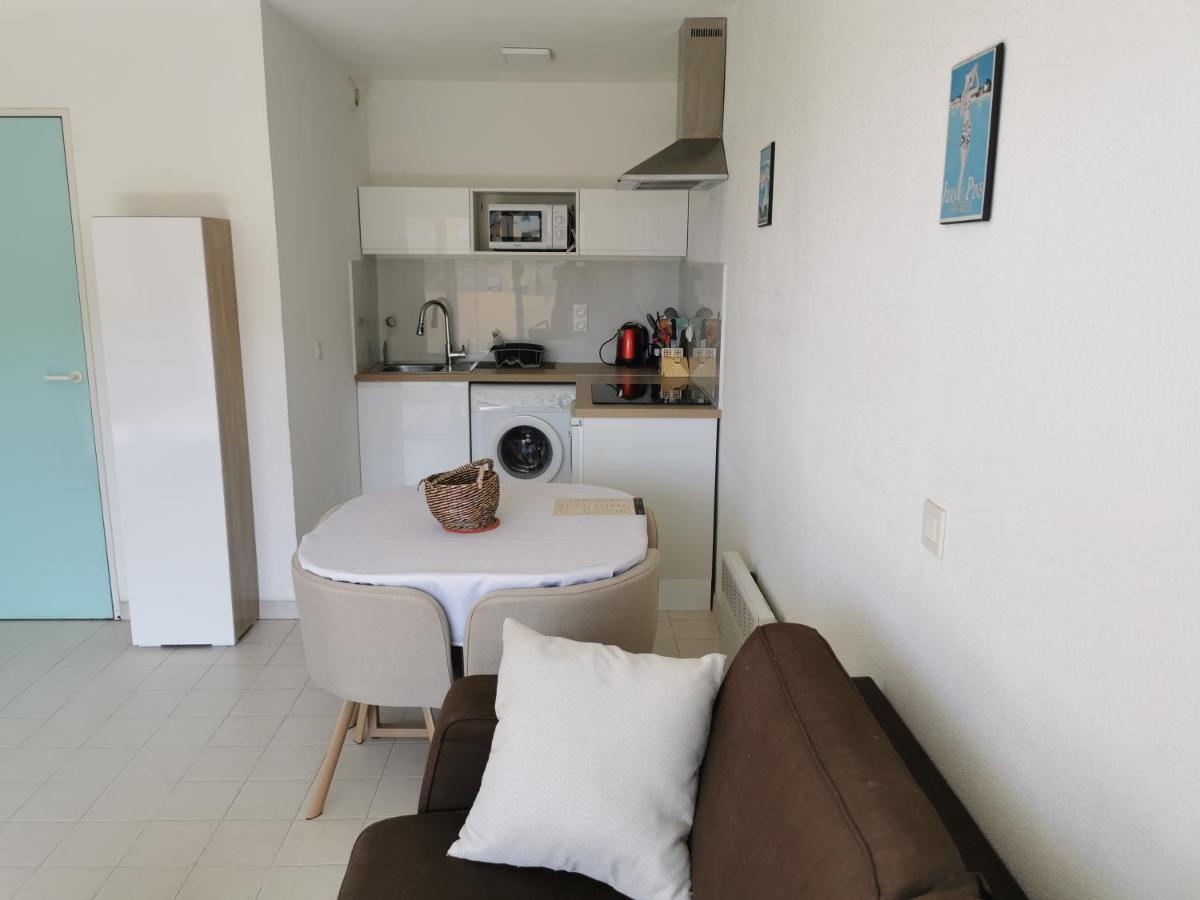 Apartamento Antibes Les Pins 2 Pieces Vue Mer Piscine Parking Exterior foto