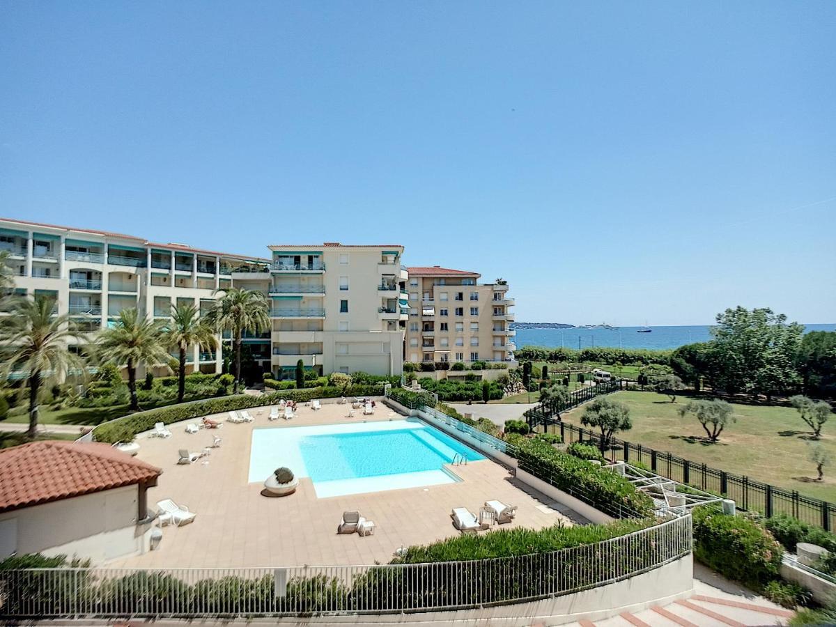 Apartamento Antibes Les Pins 2 Pieces Vue Mer Piscine Parking Exterior foto